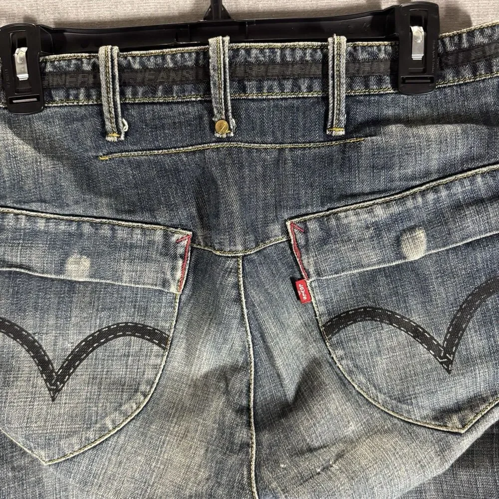 Vtg 2000’s Levi’s Engineered Jeans Men Size 33x32 Medium Wash Y2K Twisted Seams